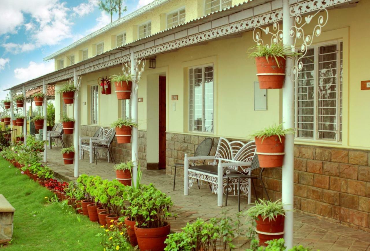 V Resorts Mumukshu Pauri Exterior foto